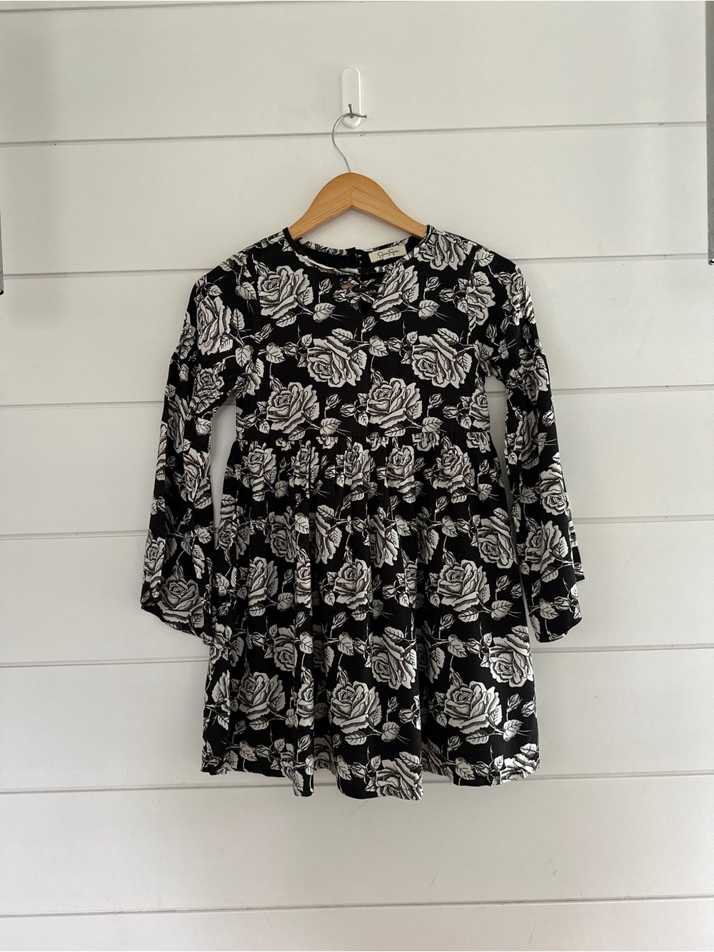 Jessica Simpson - Black&White Floral Dress - Bell Sleeve - Medium